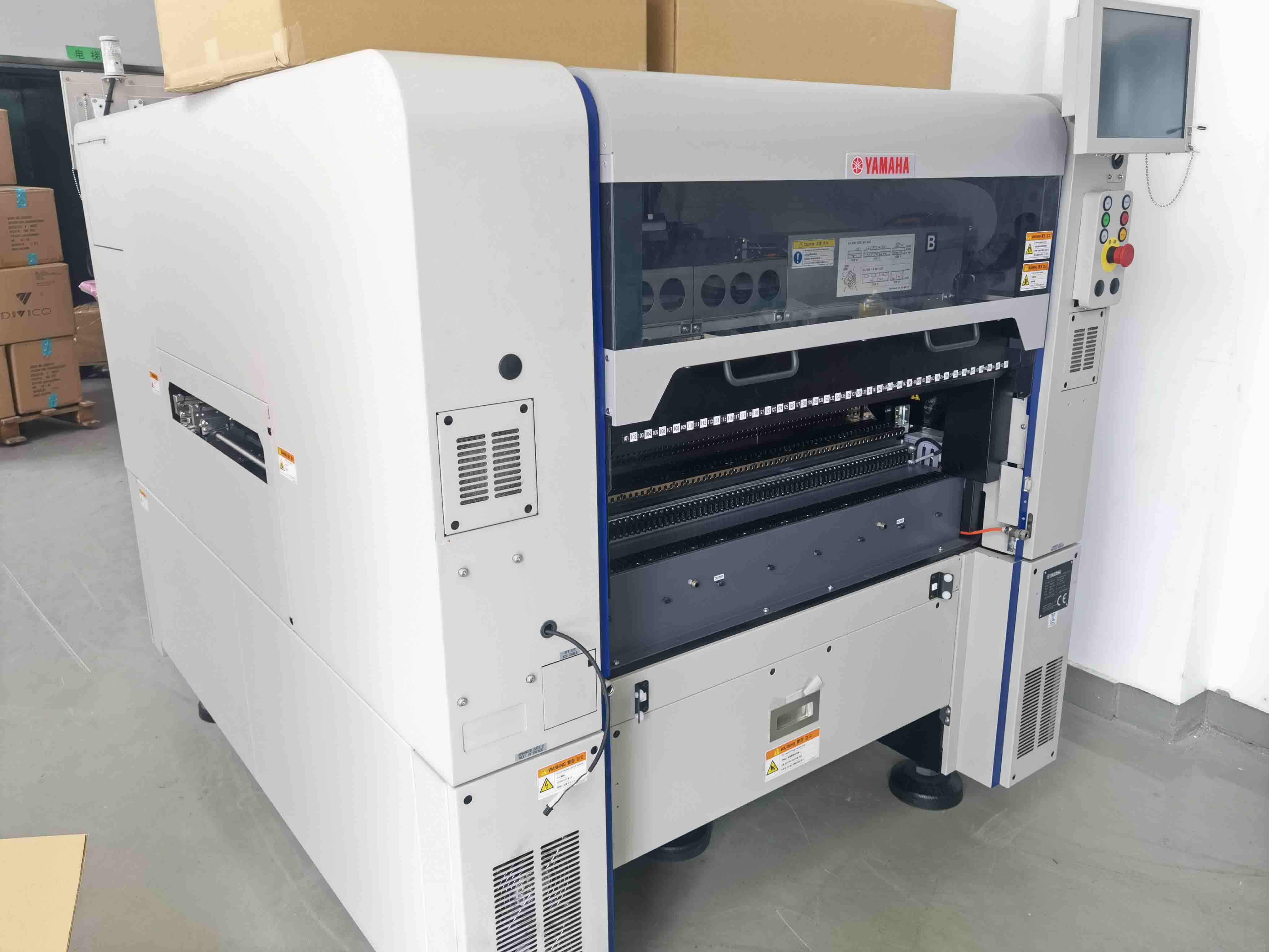 Used YSM20R pick and place machine in excellent condition